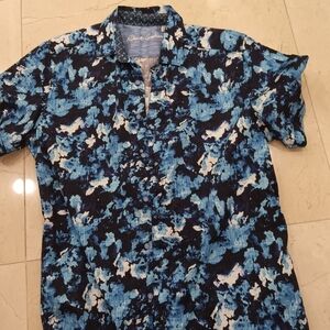 Robert Graham Blue Floral Shirt M
